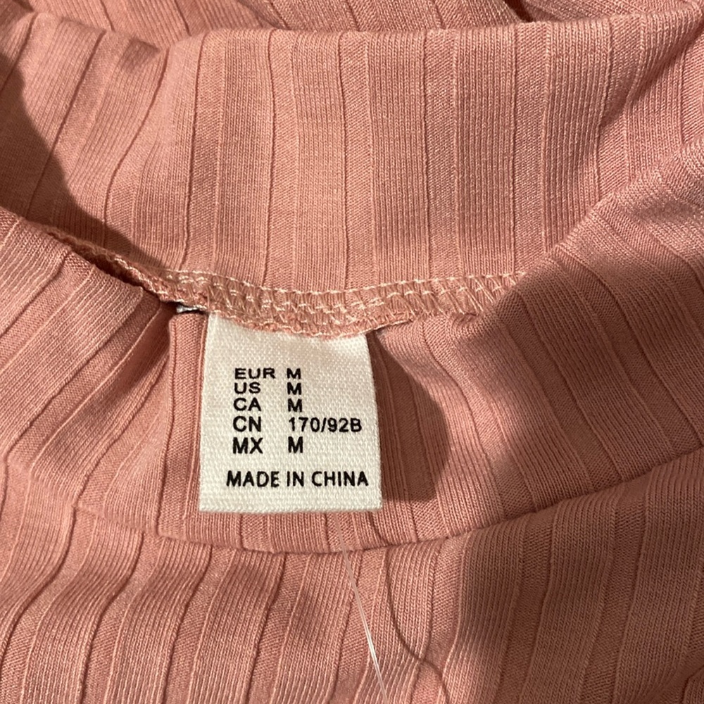 VERDUSA elegant flare midi dress, bell sleeves, rose pink, NWT, size M - Picture 6 of 8